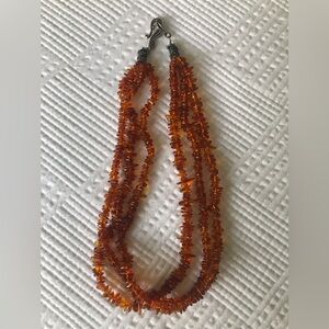 Beautiful necklace 18 inches long.